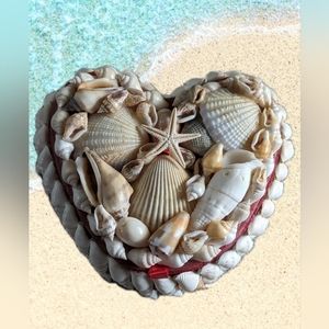 Seashell heart box - handmade